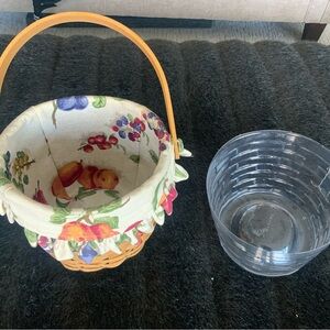 Vintage Longaberger Small Fruit Basket with Swing Handle.  Fabric/plastic liner